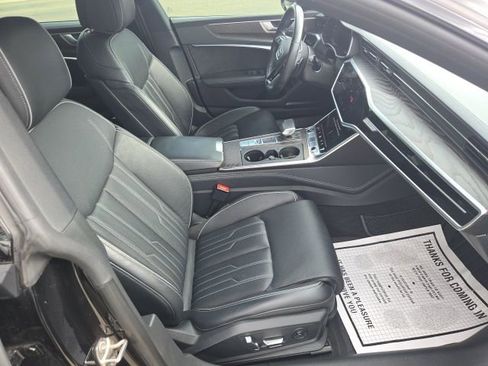 Used 2021 Audi A7 e Prestige w/ Prestige Package image 25