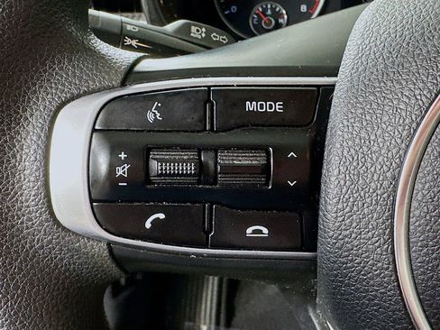 Used 2022 Kia K5 LXS image 14