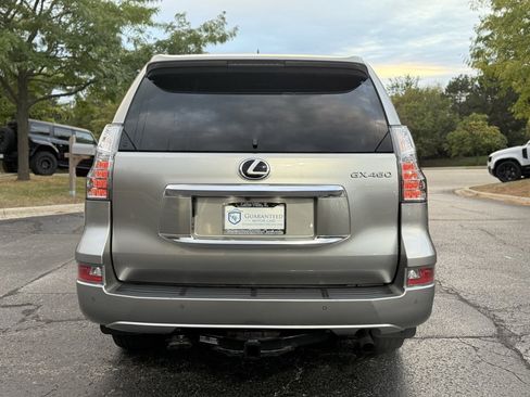 Used 2023 Lexus GX 460 Premium image 12