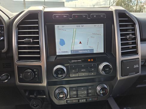 Used 2020 Ford F250 Platinum w/ FX4 Off-Road Package image 23