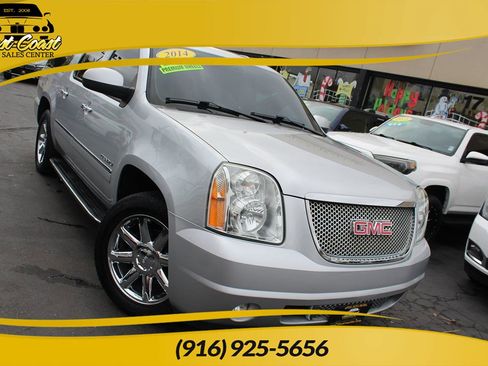 Used 2014 GMC Yukon XL Denali image 1