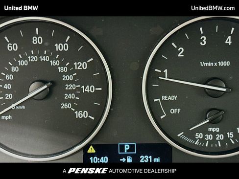 Used 2016 BMW 320i Sedan image 7