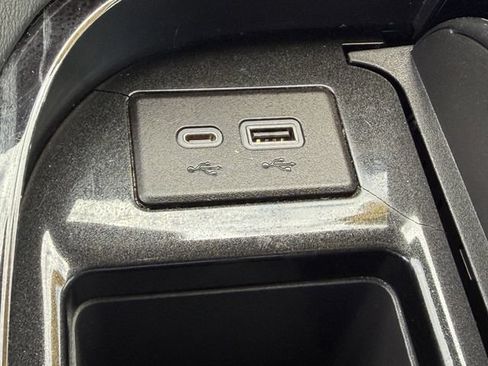 Used 2021 Cadillac Escalade Sport w/ LPO, ONYX Package RWD image 26