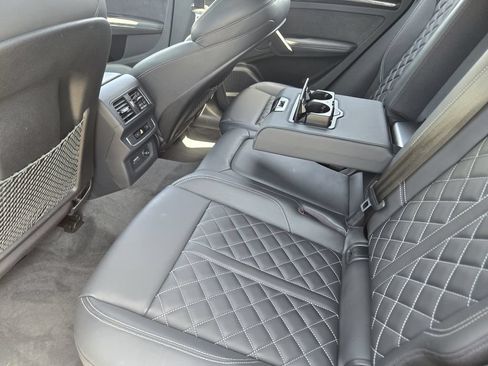 Certified 2023 Audi SQ5 Premium Plus w/ Premium Plus Package AWD/4WD image 40