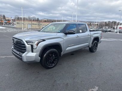 New 2026 Toyota Tundra SR5
