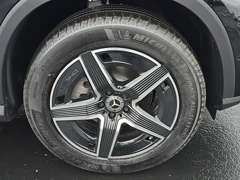 New 2026 Mercedes-Benz GLC 300 4MATIC image 9