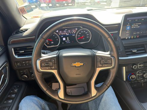Used 2021 Chevrolet Tahoe Premier AWD/4WD image 26