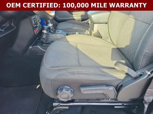 Certified 2024 Jeep Gladiator Mojave w/ Convenience Group AWD/4WD image 24