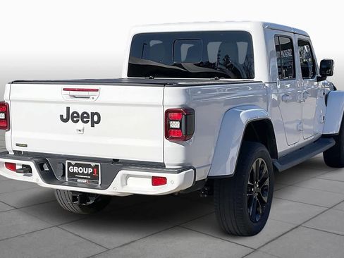 Certified 2023 Jeep Gladiator Overland image 24