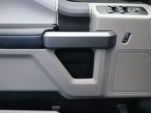 Used 2018 Ford F150 XLT w/ Trailer Tow Package image 19