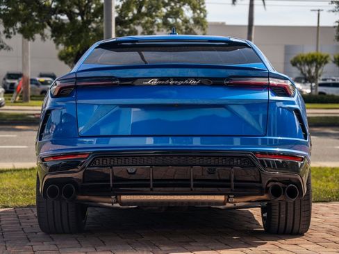 Used 2022 Lamborghini Urus image 4