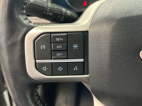 Used 2023 Ford Expedition XLT AWD/4WD image 37