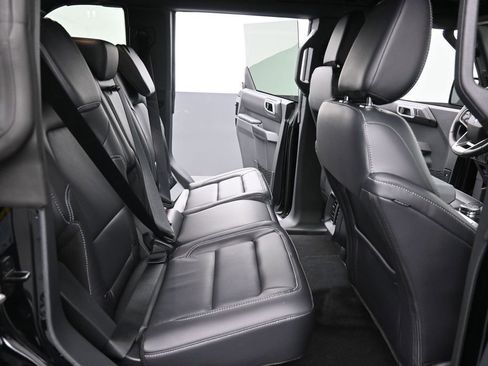 New 2026 Ford Bronco Outer Banks AWD/4WD image 10