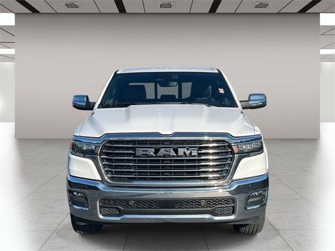 Used 2025 RAM 1500 Laramie image 10