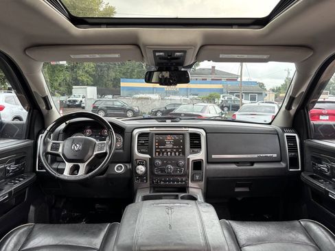 Used 2014 RAM 1500 Limited AWD/4WD image 19
