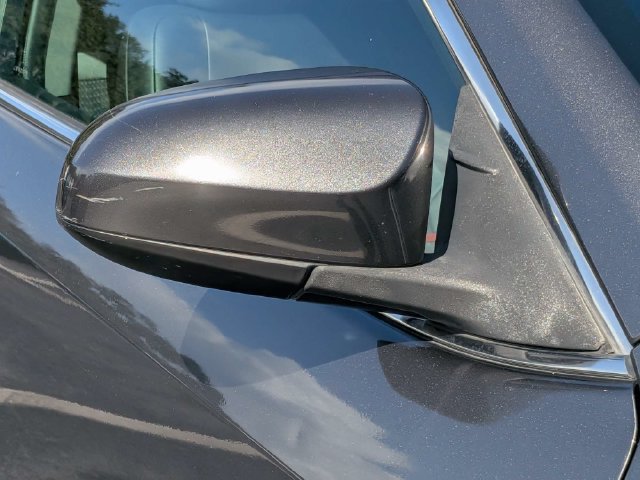 Used 2012 Toyota Camry SE FWD image 11