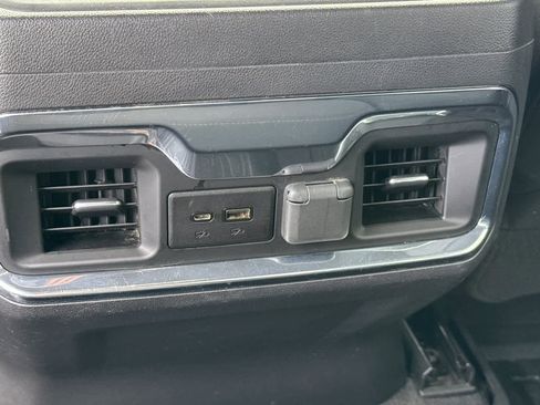 Used 2021 GMC Sierra 1500 Elevation image 15