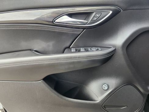 Used 2023 Buick Envision Preferred FWD image 22
