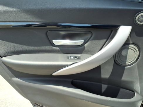 Used 2017 BMW 340i Sedan RWD image 19