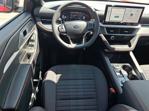 New 2026 Ford Explorer ST-Line AWD/4WD image 7