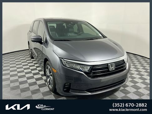 Used 2023 Honda Odyssey Touring image 1