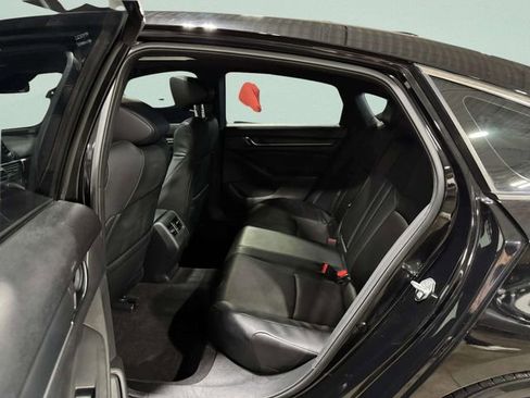 Used 2018 Honda Accord Sport image 24