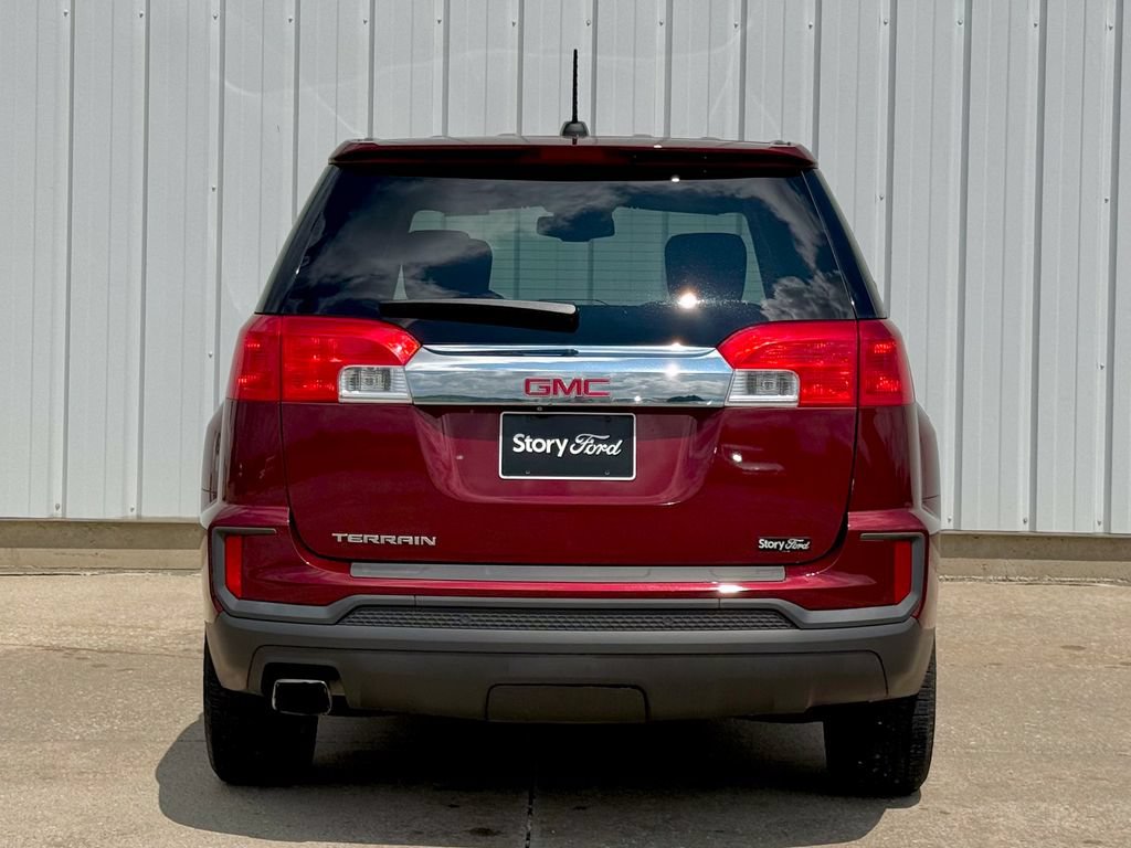 Used 2016 GMC Terrain SLE FWD image 5