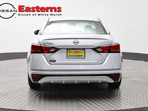Used 2023 Nissan Altima 2.5 S FWD image 6