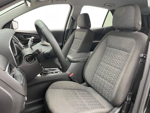 Used 2024 Chevrolet Equinox LT w/ LPO, Floor Liner Package FWD image 18