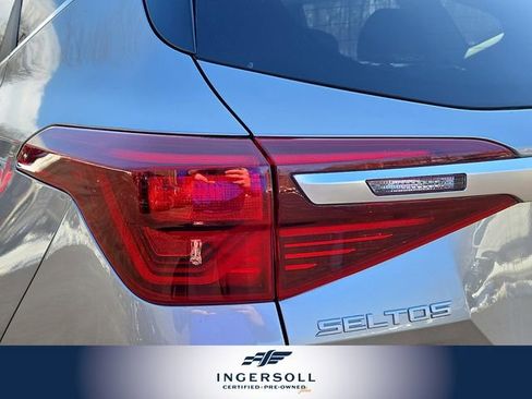 Used 2023 Kia Seltos Nightfall Edition image 12