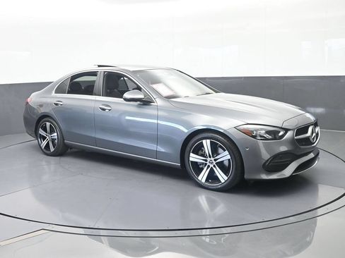 Used 2024 Mercedes-Benz C 300 Sedan image 8
