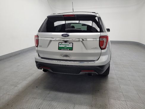 Used 2018 Ford Explorer XLT w/ Equipment Group 201A image 7