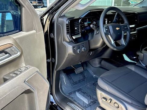 Used 2026 Chevrolet Silverado 1500 LT w/ Protection Package RWD image 11