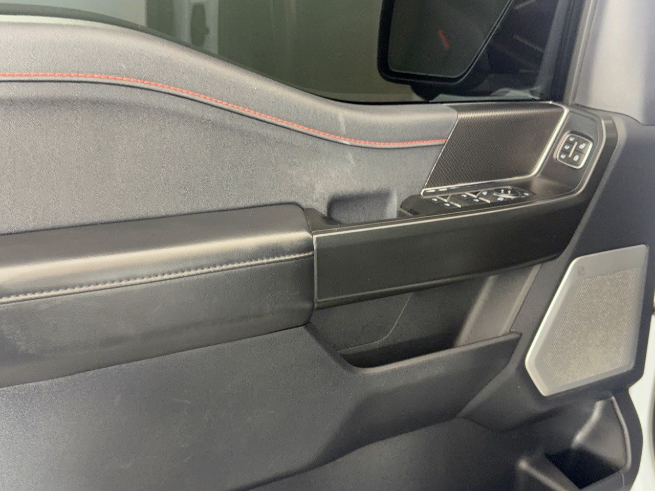 Used 2024 Ford F150 Raptor AWD/4WD image 14