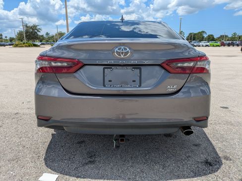 Used 2023 Toyota Camry XLE AWD/4WD image 5