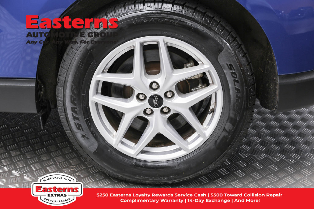 Used 2023 Ford Edge SEL AWD/4WD image 9