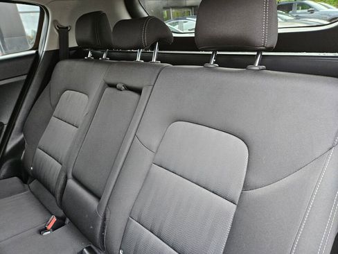 Used 2022 Kia Sportage LX image 15