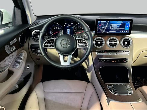 Certified 2022 Mercedes-Benz GLC 300 4MATIC image 6
