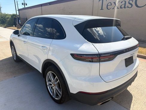 Used 2021 Porsche Cayenne AWD/4WD image 15