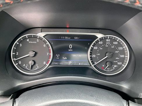 Used 2024 Nissan Sentra SR w/ SR Premium Package image 12