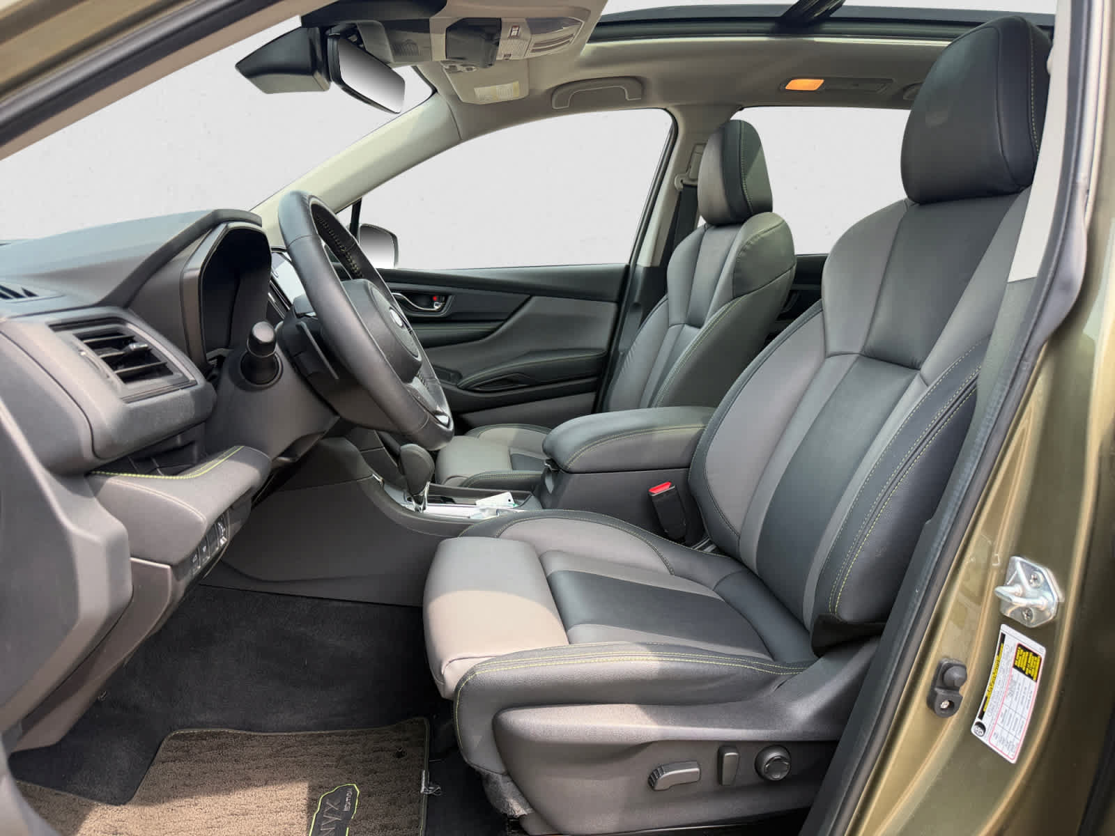 Used 2023 Subaru Ascent Onyx Edition Limited AWD/4WD image 16