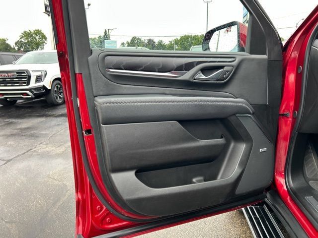 Certified 2023 GMC Yukon XL Denali w/ Advanced Technology Package AWD/4WD image 33