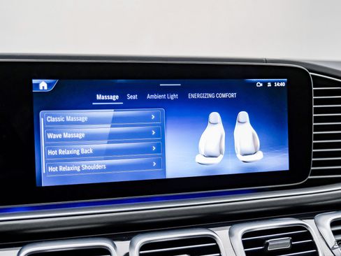 Used 2024 Mercedes-Benz Maybach GLS 600 4MATIC image 55