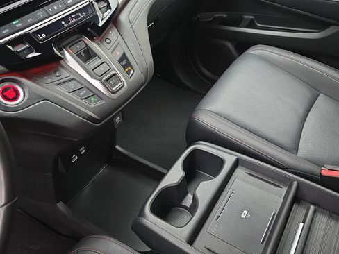 Certified 2025 Honda Odyssey Sport-L image 24