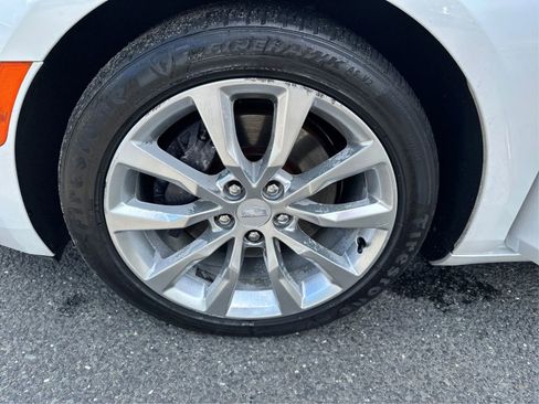 Used 2016 Cadillac XTS Luxury image 17