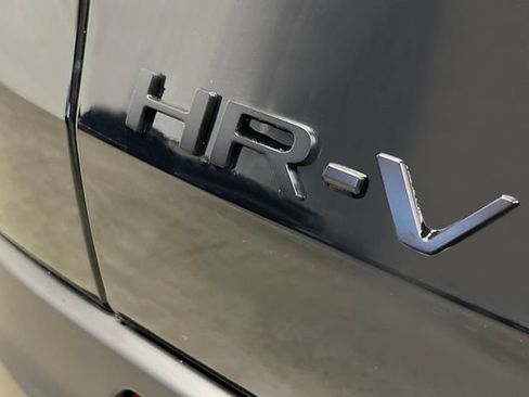 New 2027 Honda HR-V Sport image 10