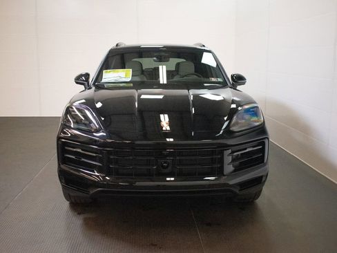 New 2026 Porsche Cayenne S AWD/4WD image 7