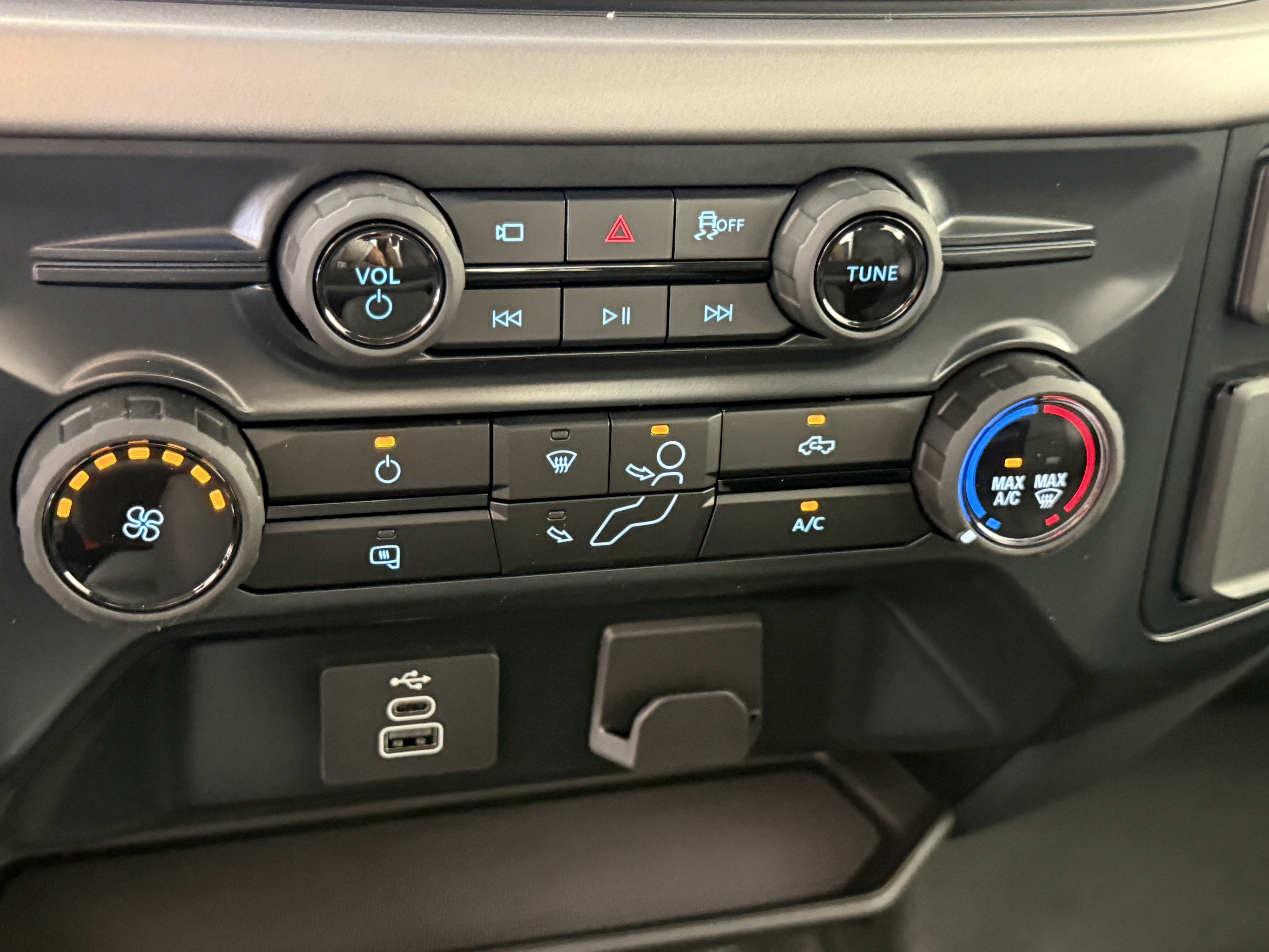 New 2026 Ford F150 XL AWD/4WD image 19