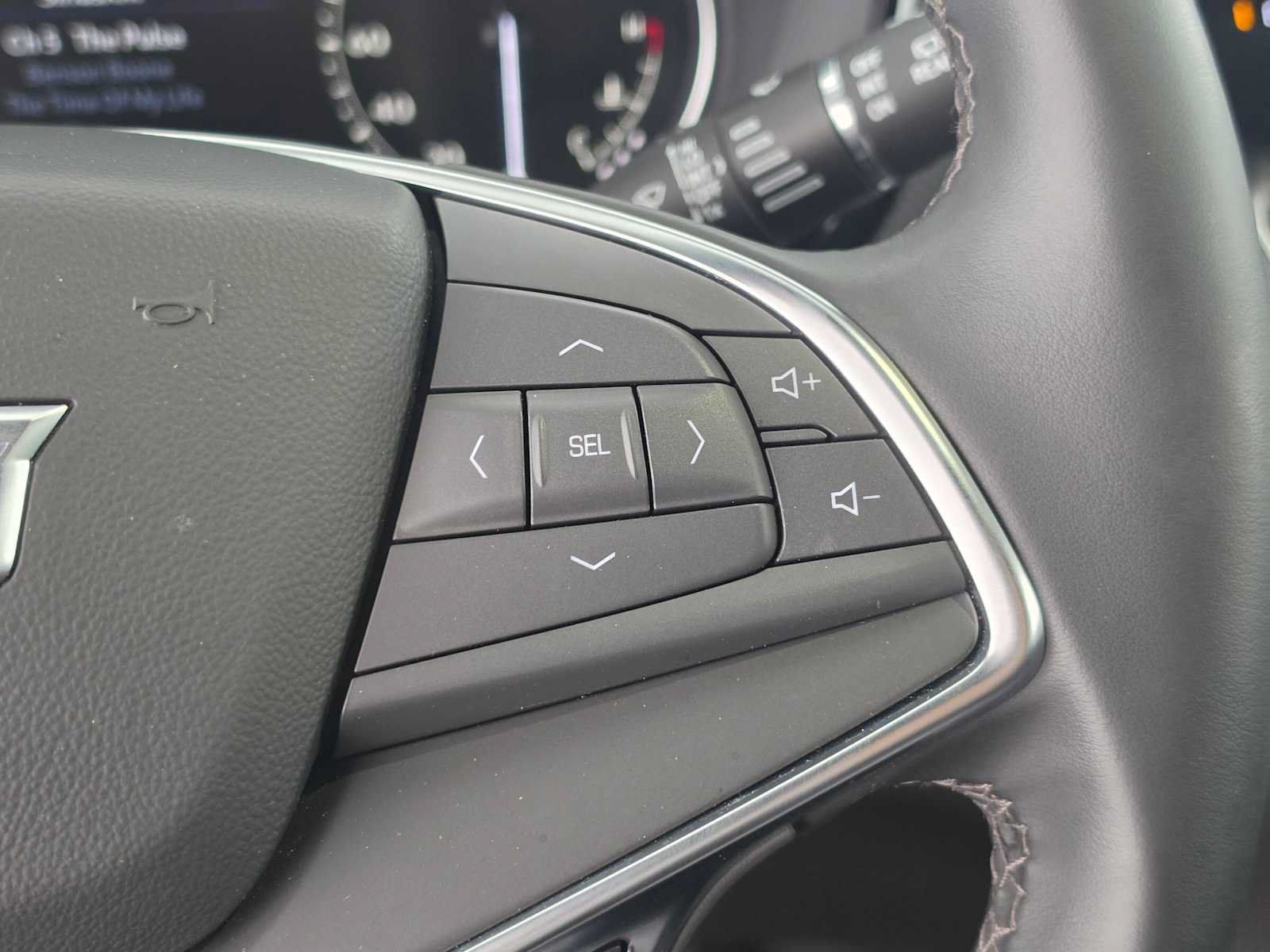 Used 2026 Cadillac XT5 Luxury w/ LPO, Floor Liner Package AWD/4WD image 30