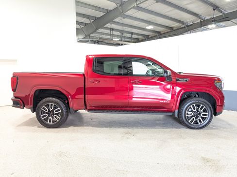Used 2025 GMC Sierra 1500 AT4 w/ AT4 Premium Package image 2